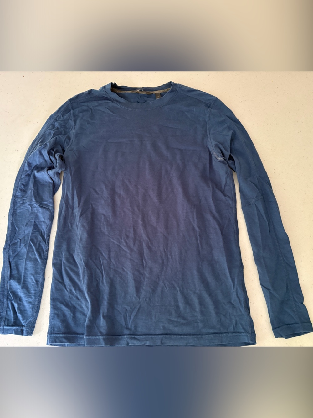 ibex Men's Long-Sleeve Crewneck Shirt in Navy Blue